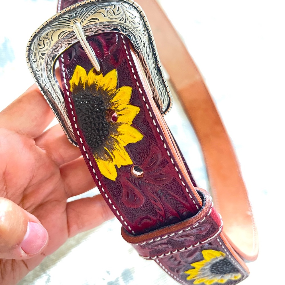 Mexican handtooled leather belt Sunflower🌻